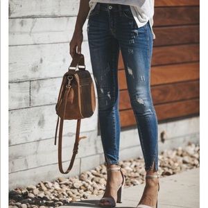 Kan Can Distressed Slit Ankle Skinny Jeans